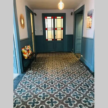 Maison St